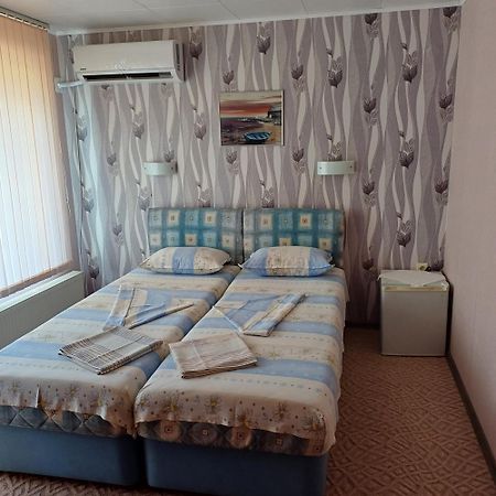 Enjoy Guest House Zlatni pjasătsi Eksteriør bilde