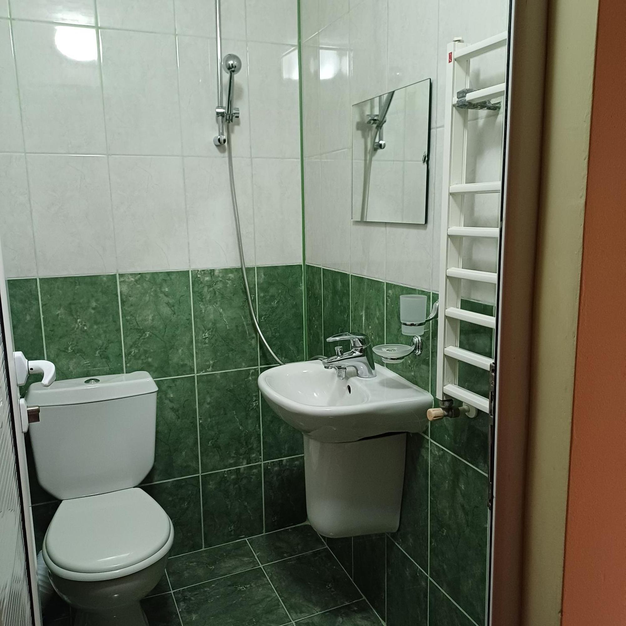 Enjoy Guest House Zlatni pjasătsi Eksteriør bilde